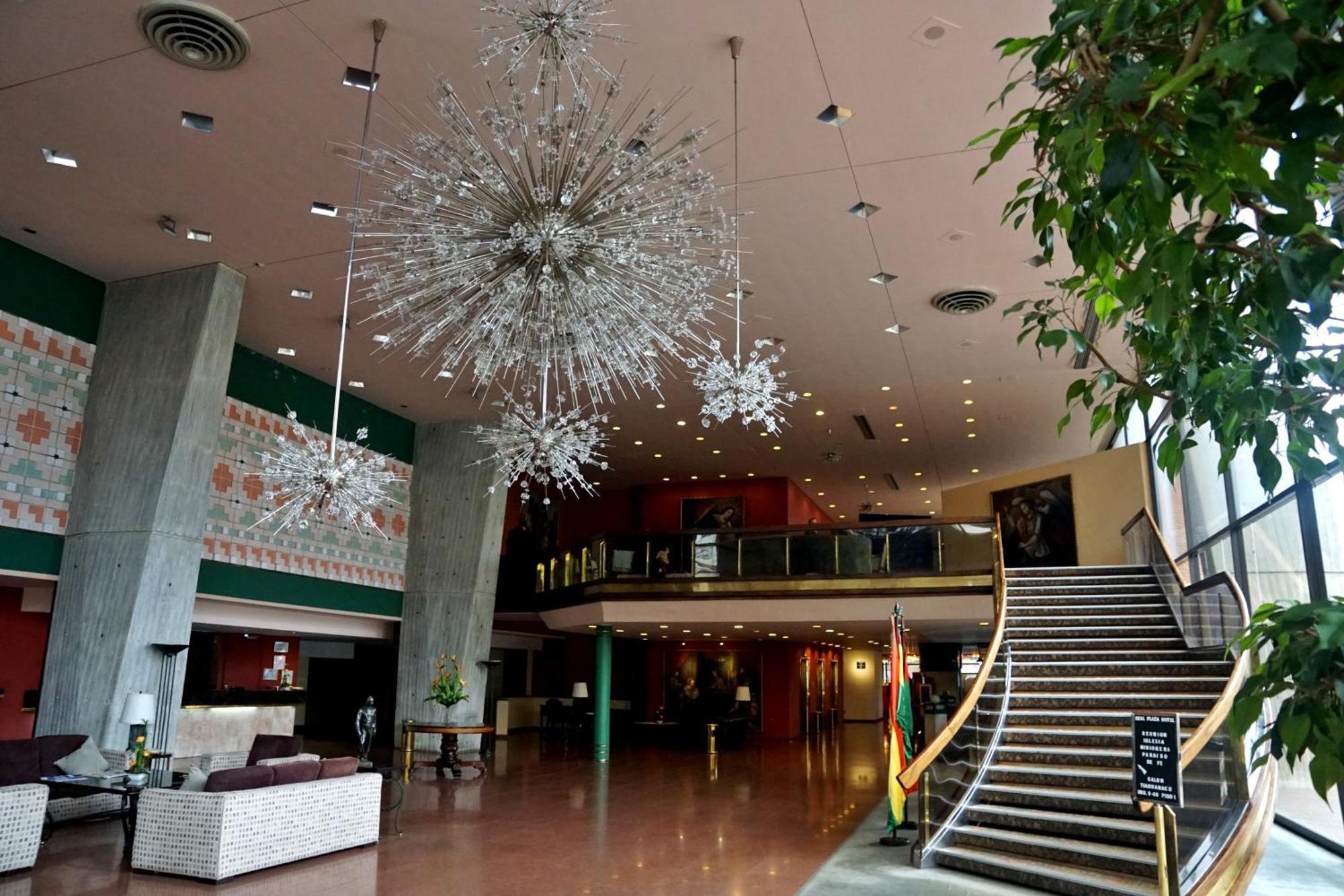 Real Plaza Hotel & Convention Center Ла Пас Екстериор снимка